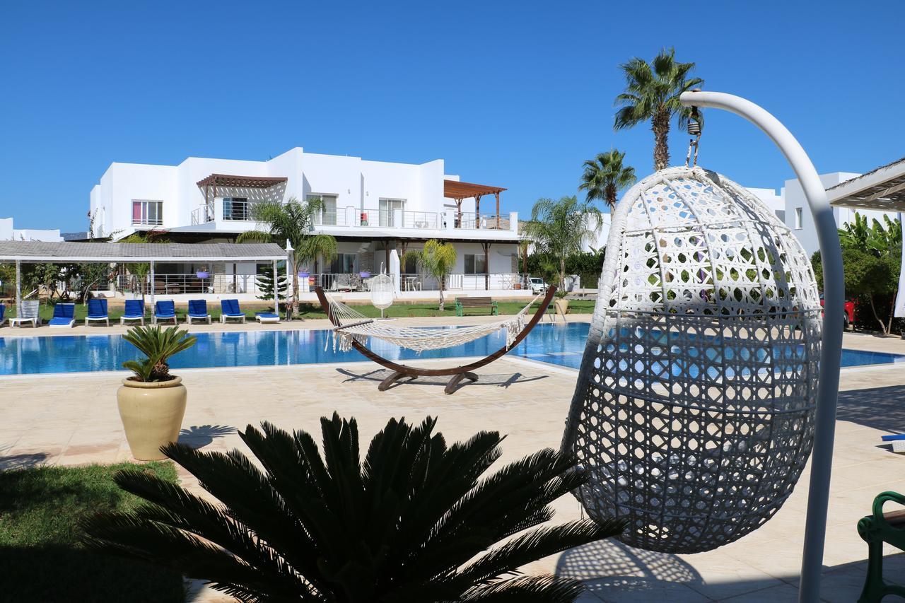 Villa 16L Gastria Exterior photo